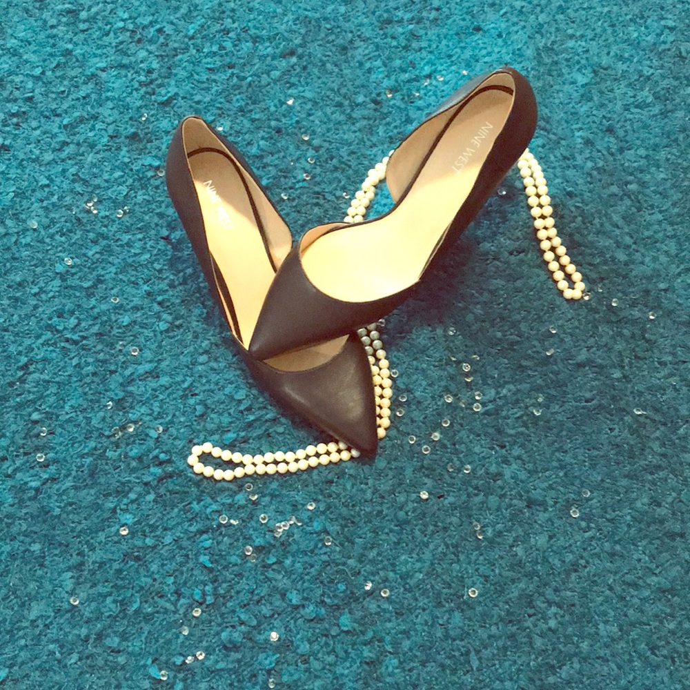 Nine West Elani- Size 9-Navy Heels